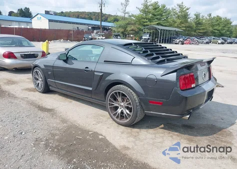 2007 Ford Mustang Gt Deluxe/Gt Premium из США, поврежденный, VIN 1ZVHT82H175231673